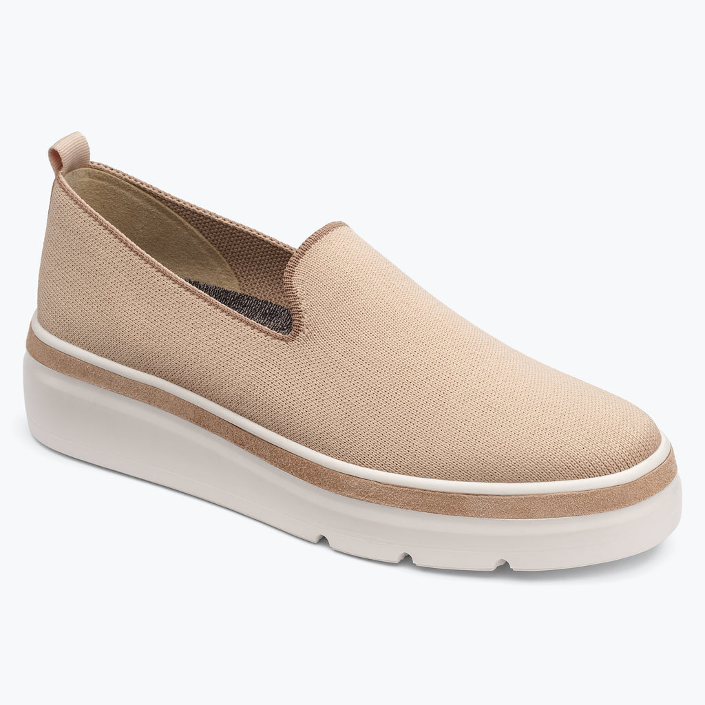 bill blass Sutton Knit Sneaker