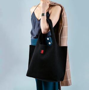 Large - Black Stripe Tote With Pouch
